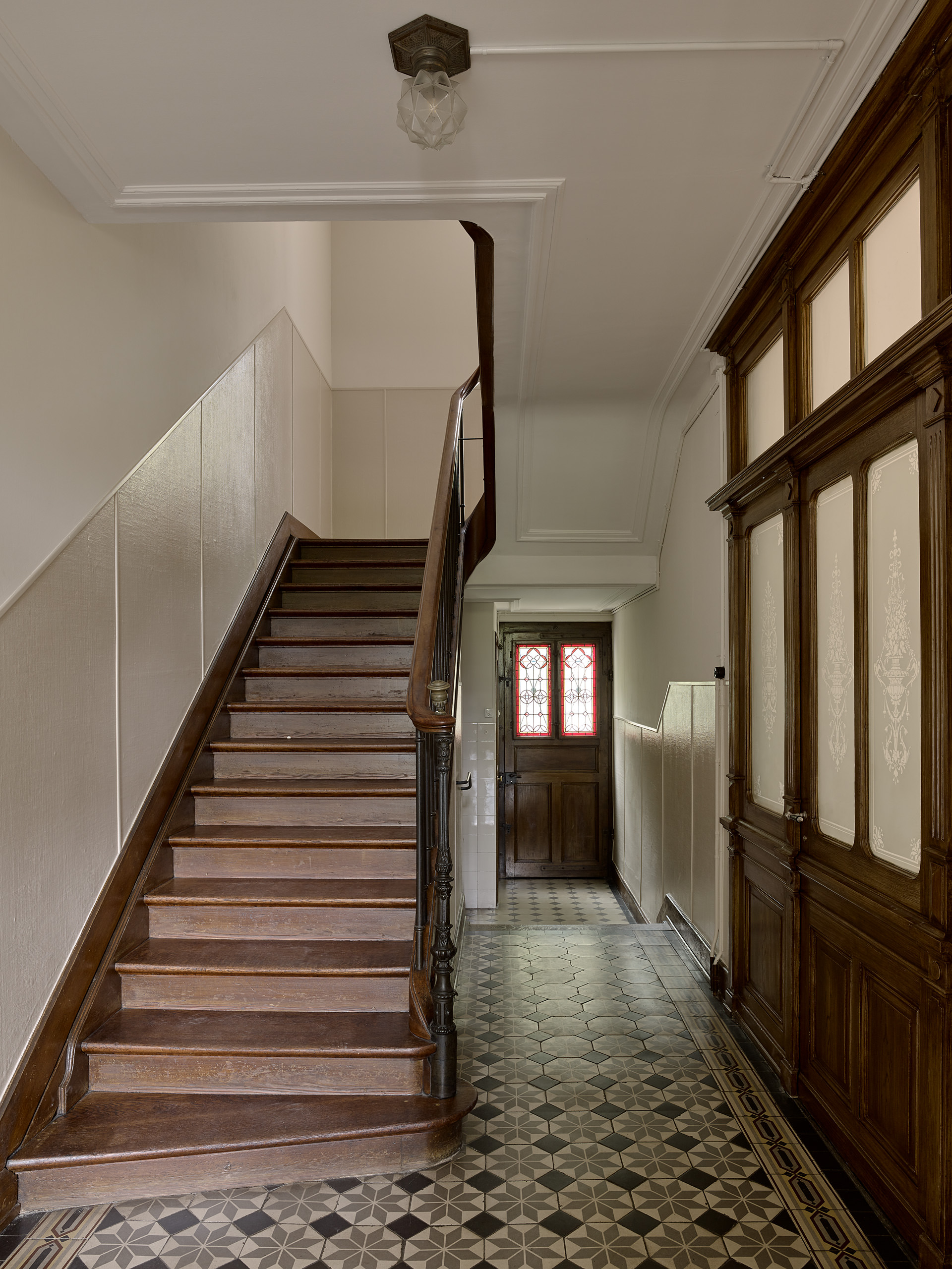 E19707 Alpa 094715 SCREEN